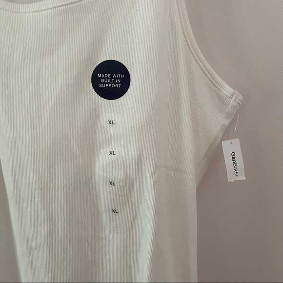 NWT Gap Ribbed Tank with Built in Bra White Size XL - Picture 8 of 8